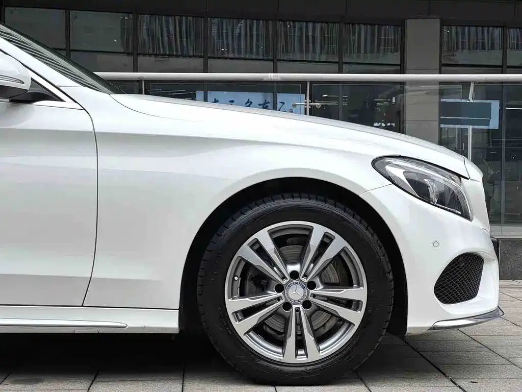 Mercedes-Benz C-Class C 2017 C 200 L Sport