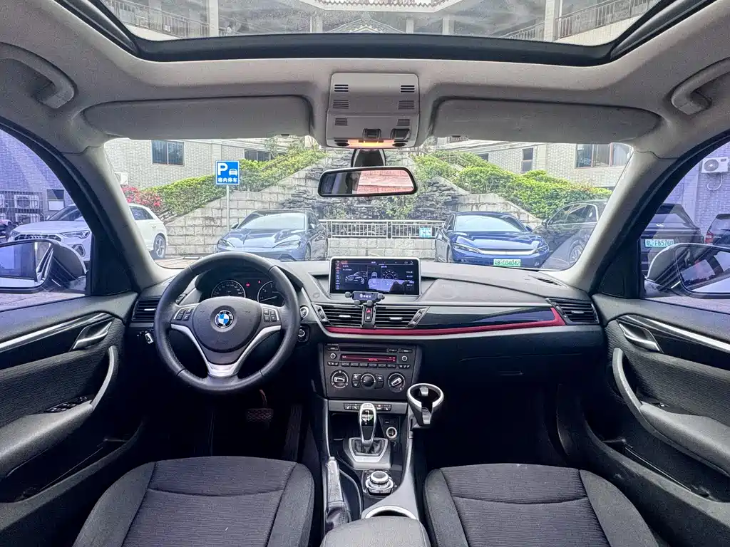 BMW X1 2015 sDrive18i Fashion
