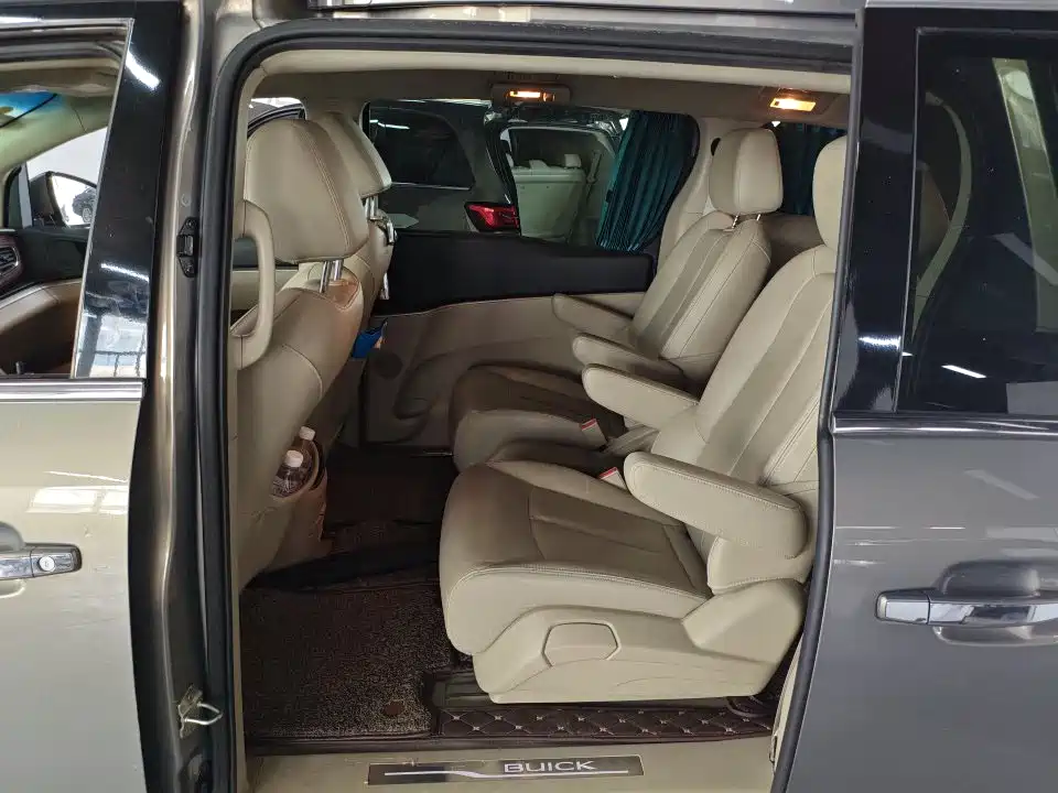 Buick GL8 2018 28T Luxury VI