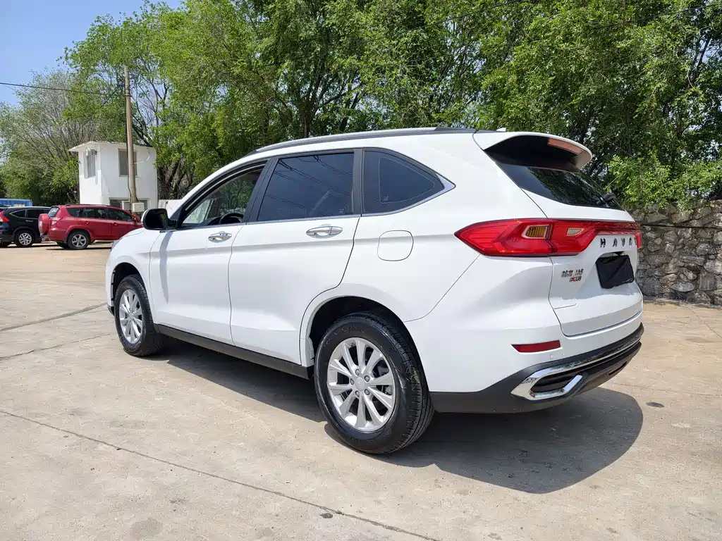 Haval M6 2023 PLUS 1.5T DCT Luxury