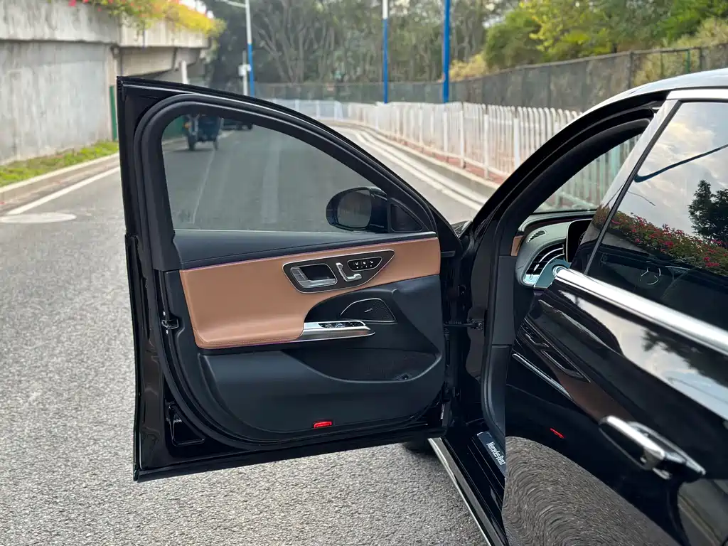 MERCEDES-BENZ E CLASS NEW ENERGY