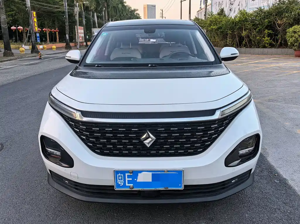 Baojun RM-5 — миниатюра 2