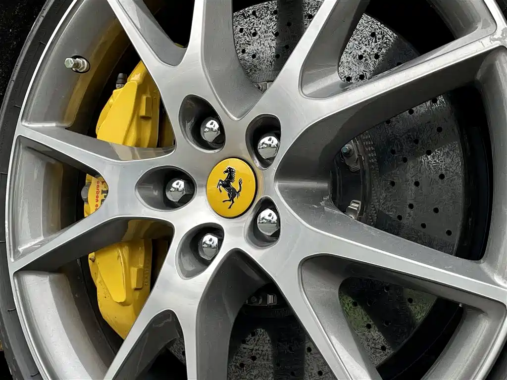 Ferrari California T 2009 4.3L