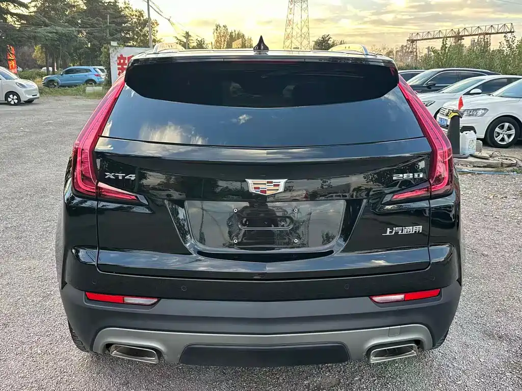 Cadillac XT4 — миниатюра 3