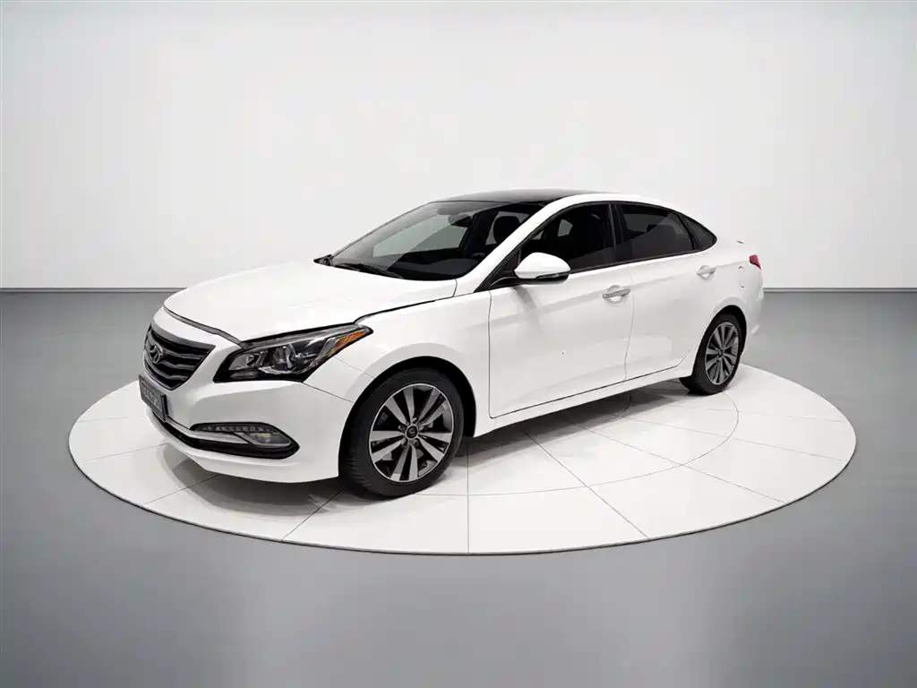 Hyundai Mistra 2015
