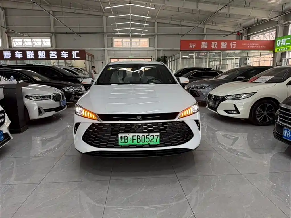 BYD Qin Plus PLUS 2026 DM-i 128KM