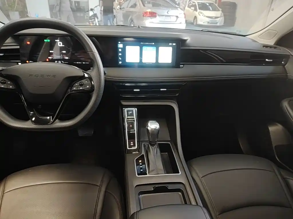 Roewe i5 — миниатюра 13