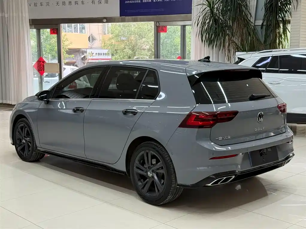 Volkswagen Golf 2023 280TSI DSG R-Line Lite