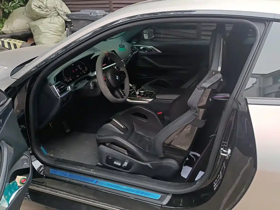 BMW M4 — миниатюра 9