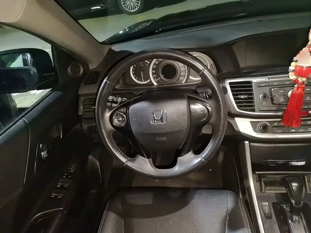 Honda Accord — миниатюра 3