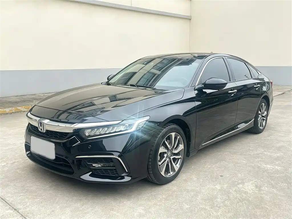 Honda Inspire 2020