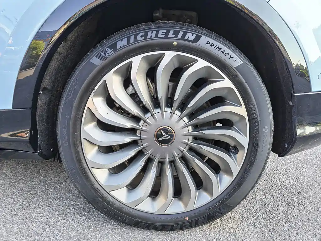 Voyah Free 2022 DNA Electric