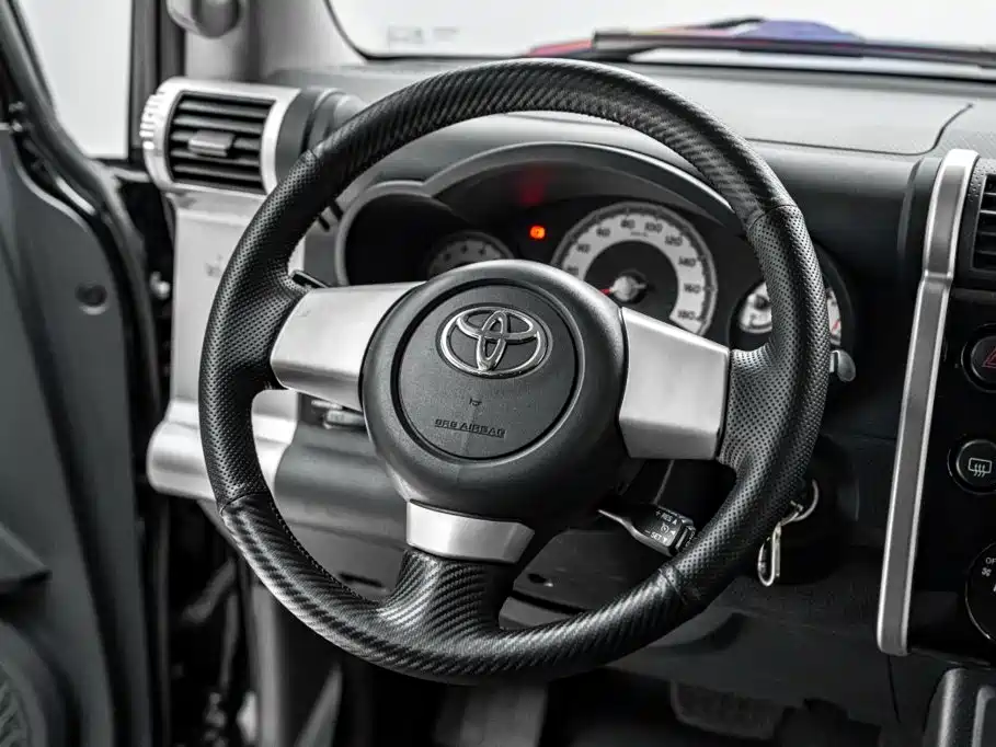Toyota FJ Cruiser — миниатюра 30