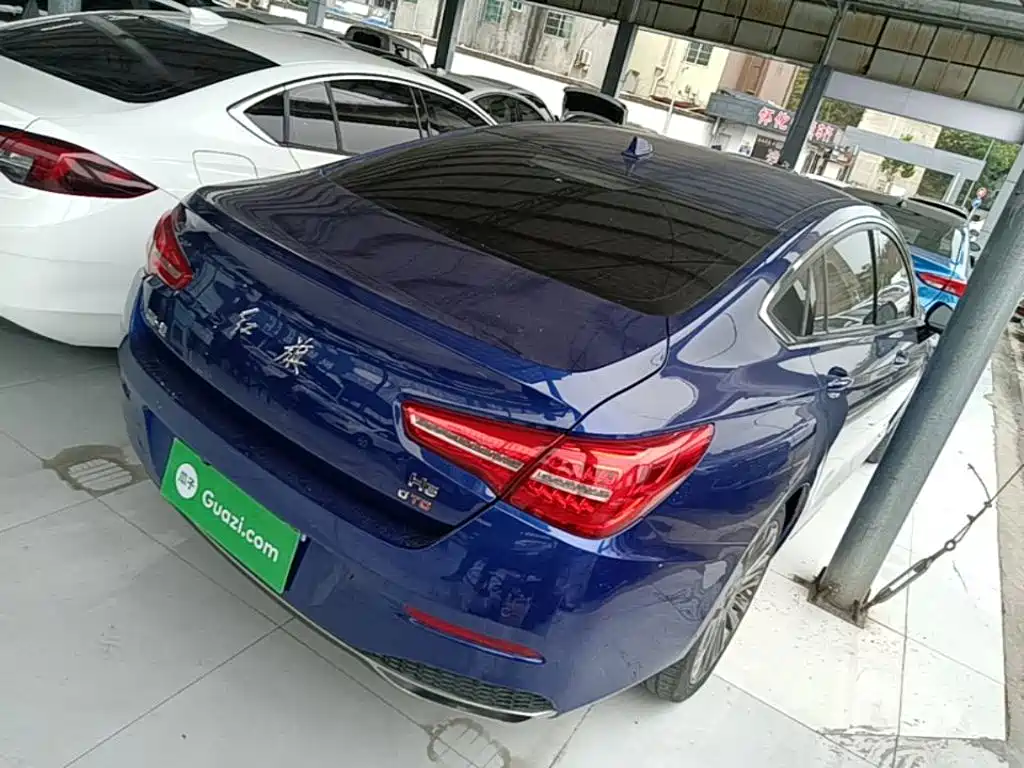 Hongqi Hongqi H5 — миниатюра 7