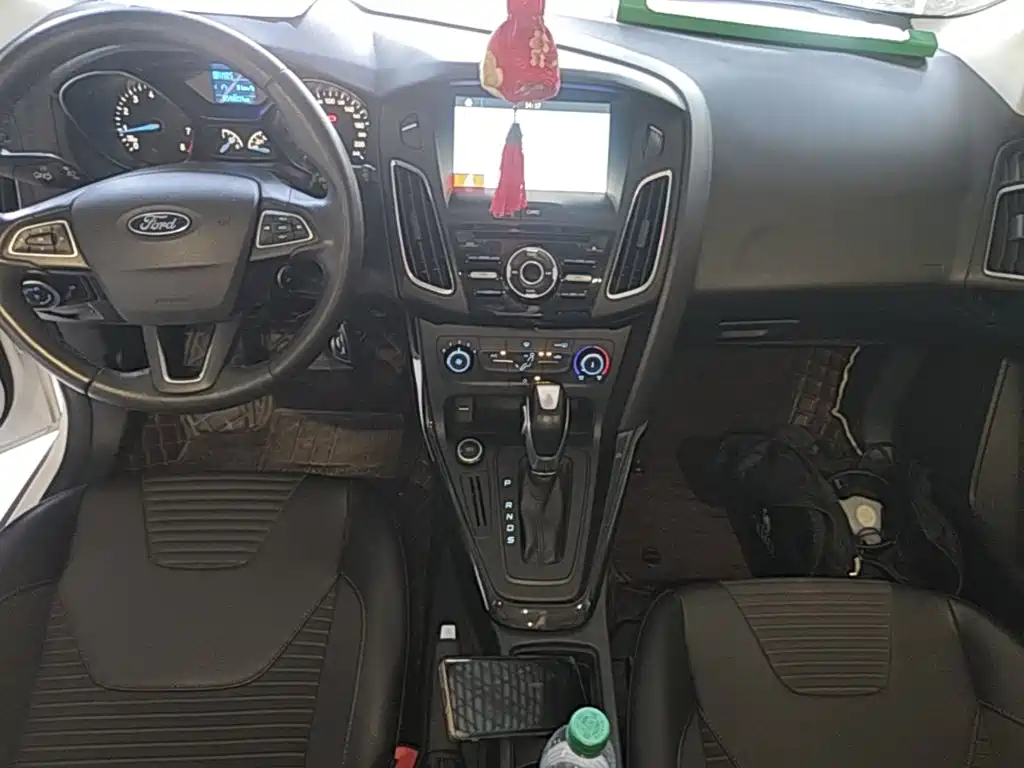 Ford Focus — миниатюра 13