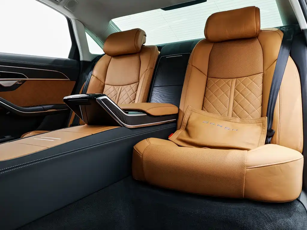 Audi A8 — миниатюра 12