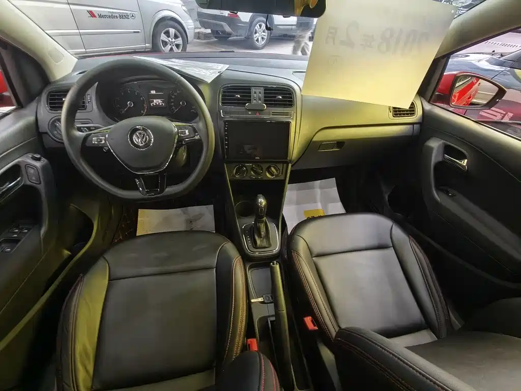 Volkswagen Polo — миниатюра 9