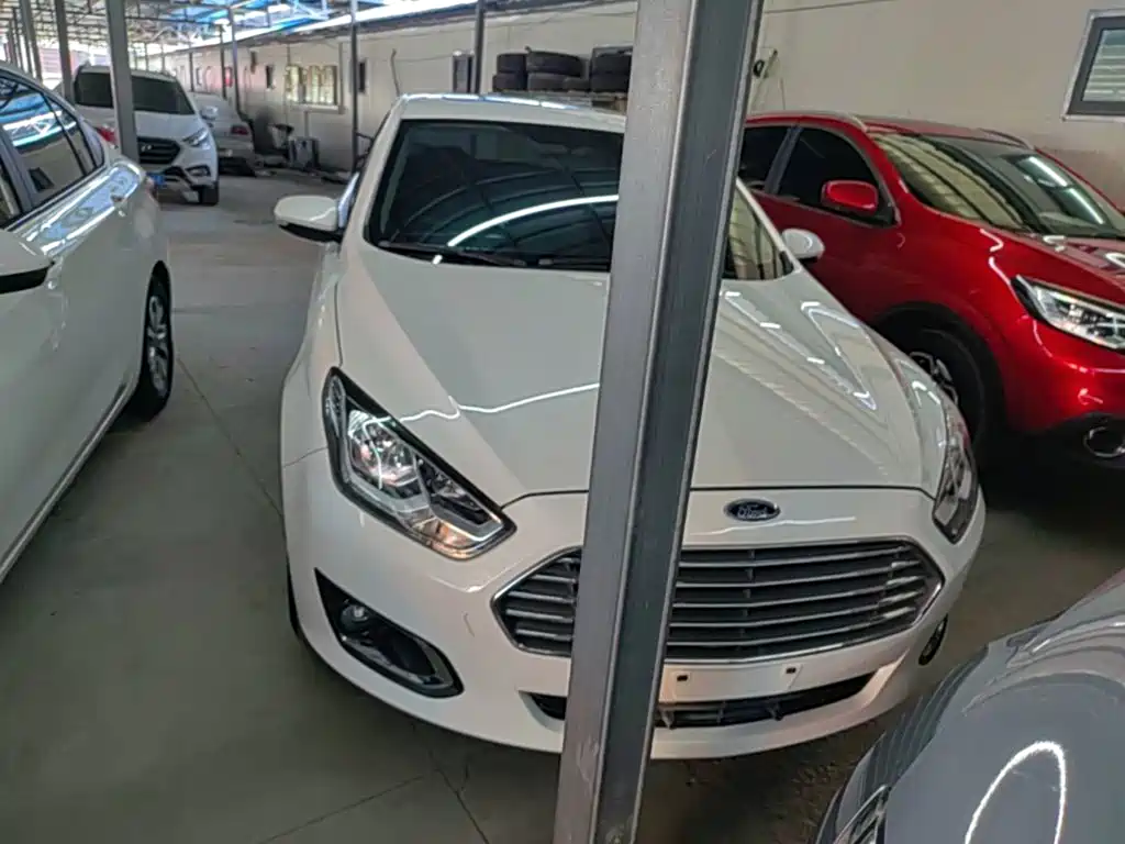 Ford Escort — миниатюра 3