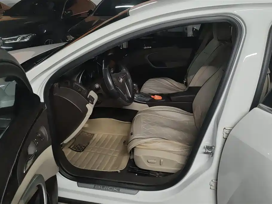 Buick Regal 2015 2.0L Elite Fashion