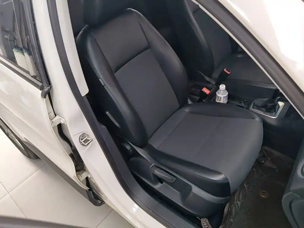 Volkswagen Tiguan — миниатюра 25