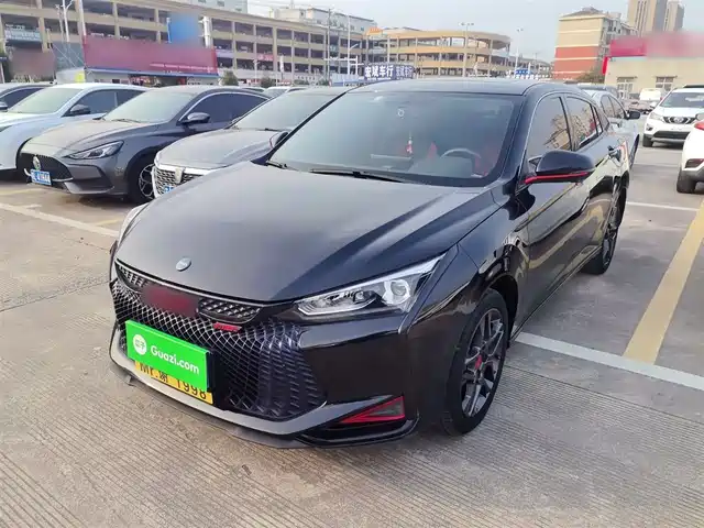 DONGFENG YI HYUN 2022