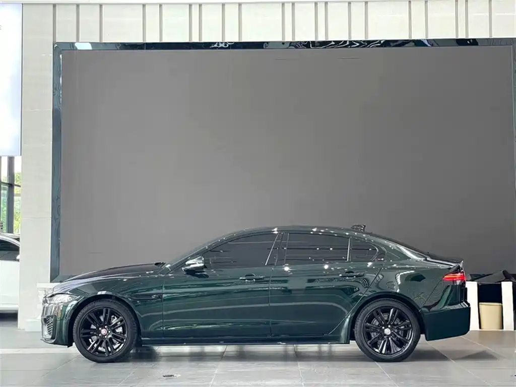 Jaguar XEL 2021 2.0T 250PS R-DYNAMIC S Sport
