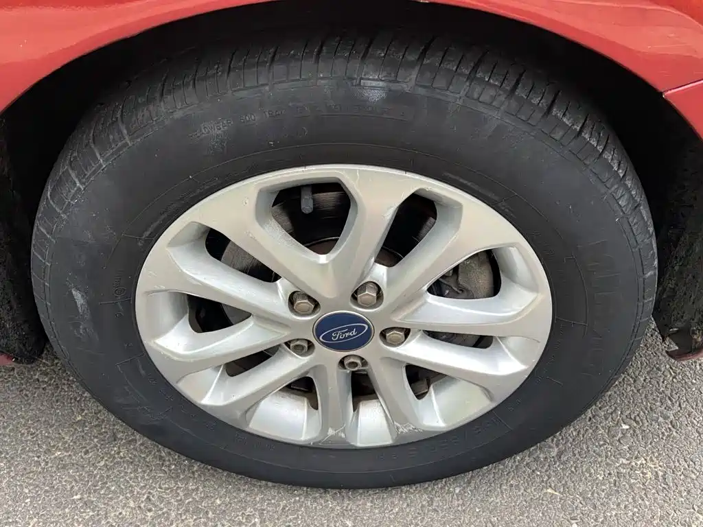 Ford Focus — миниатюра 16