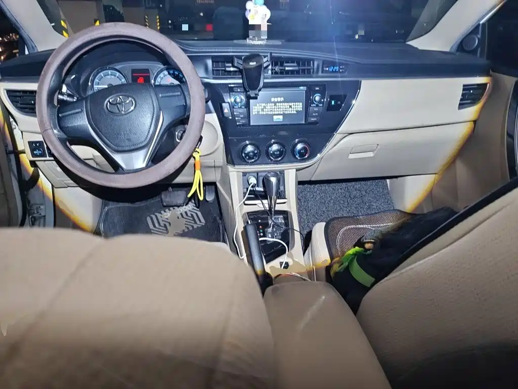 Toyota Corolla — миниатюра 10