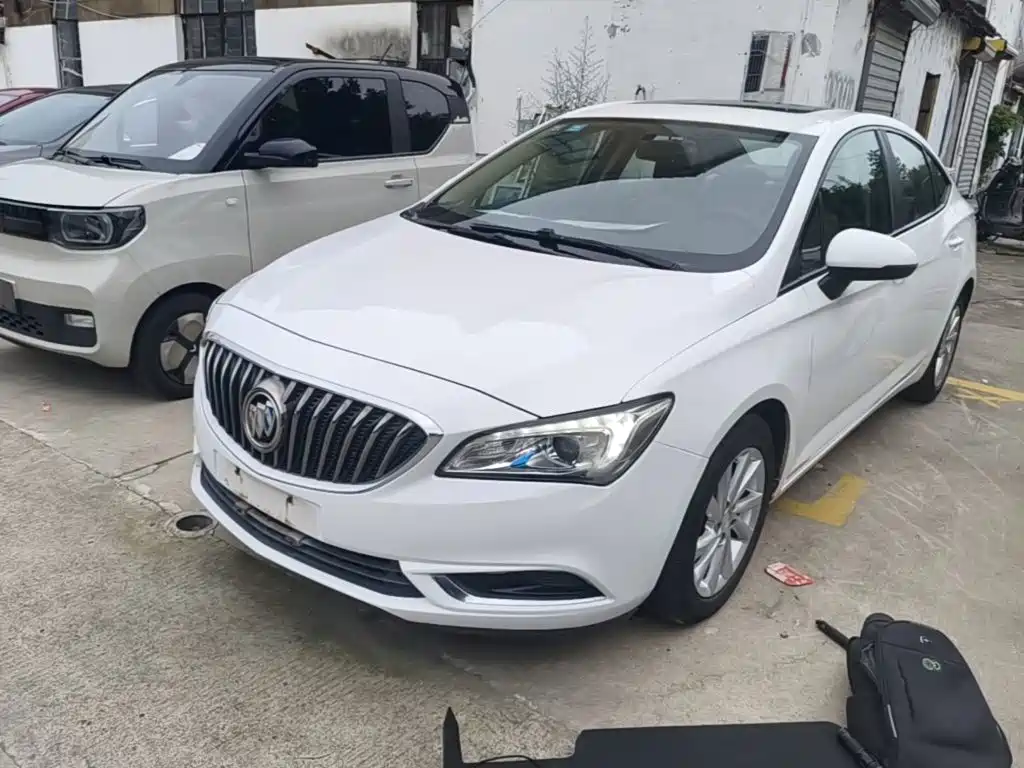 Buick Verano — миниатюра 2