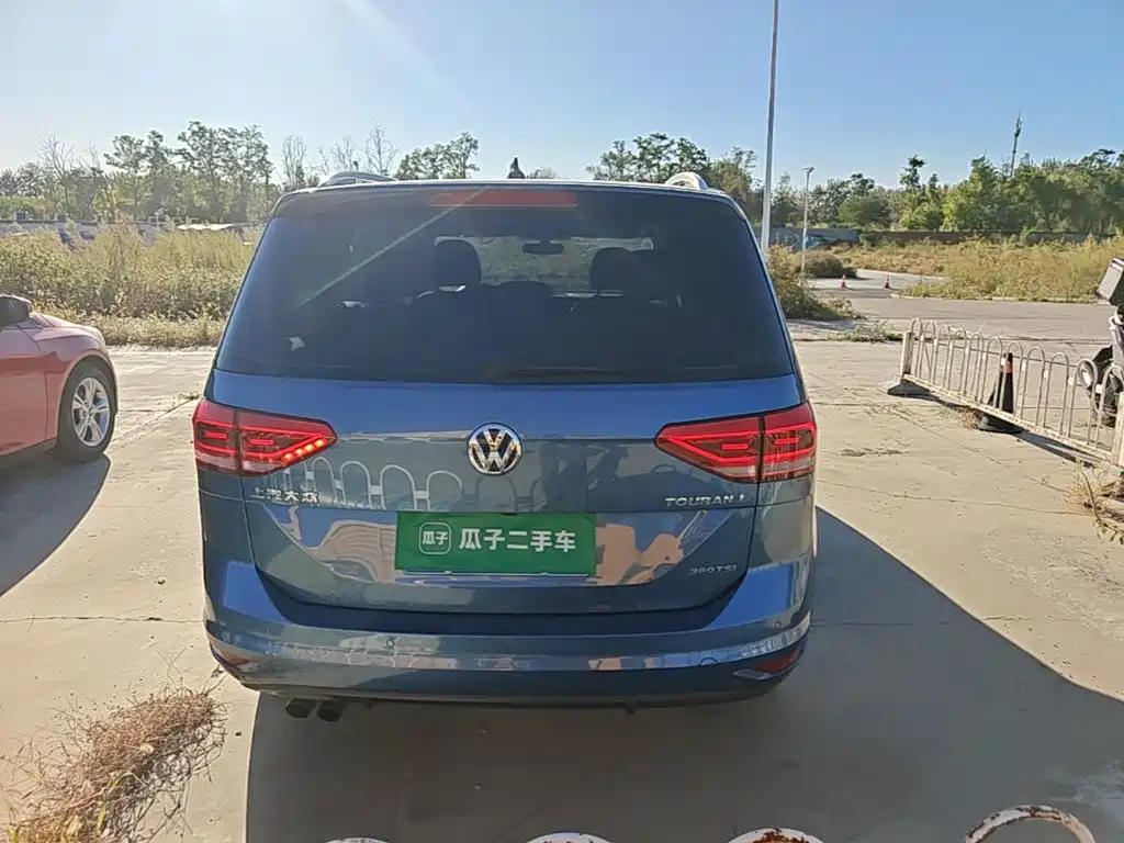 Volkswagen Touran — миниатюра 6