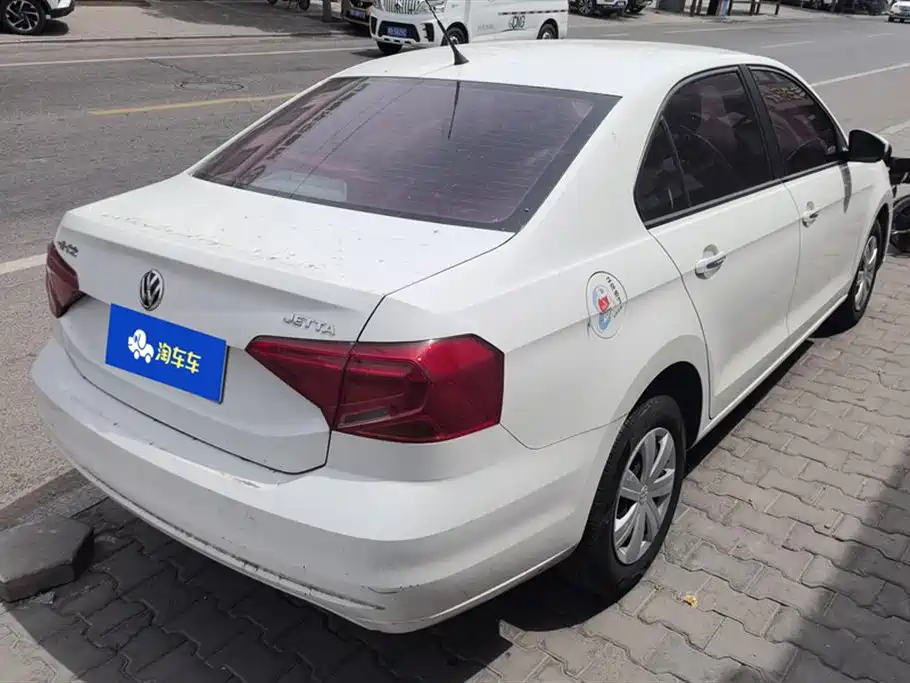 Volkswagen Jetta 2017 1.4L MT Fashion