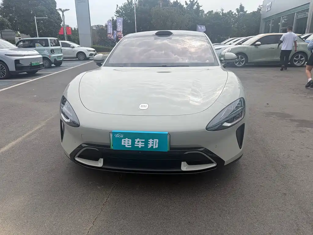 Xiaomi SU7 — миниатюра 2
