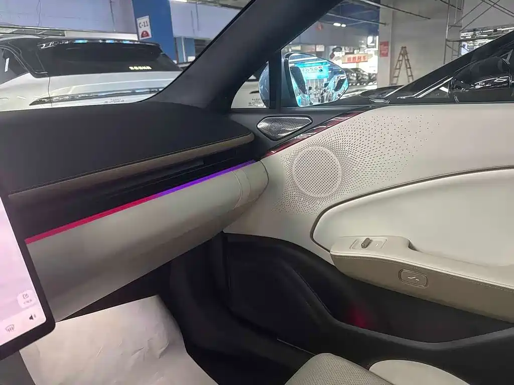 Zeekr 007GT — миниатюра 7