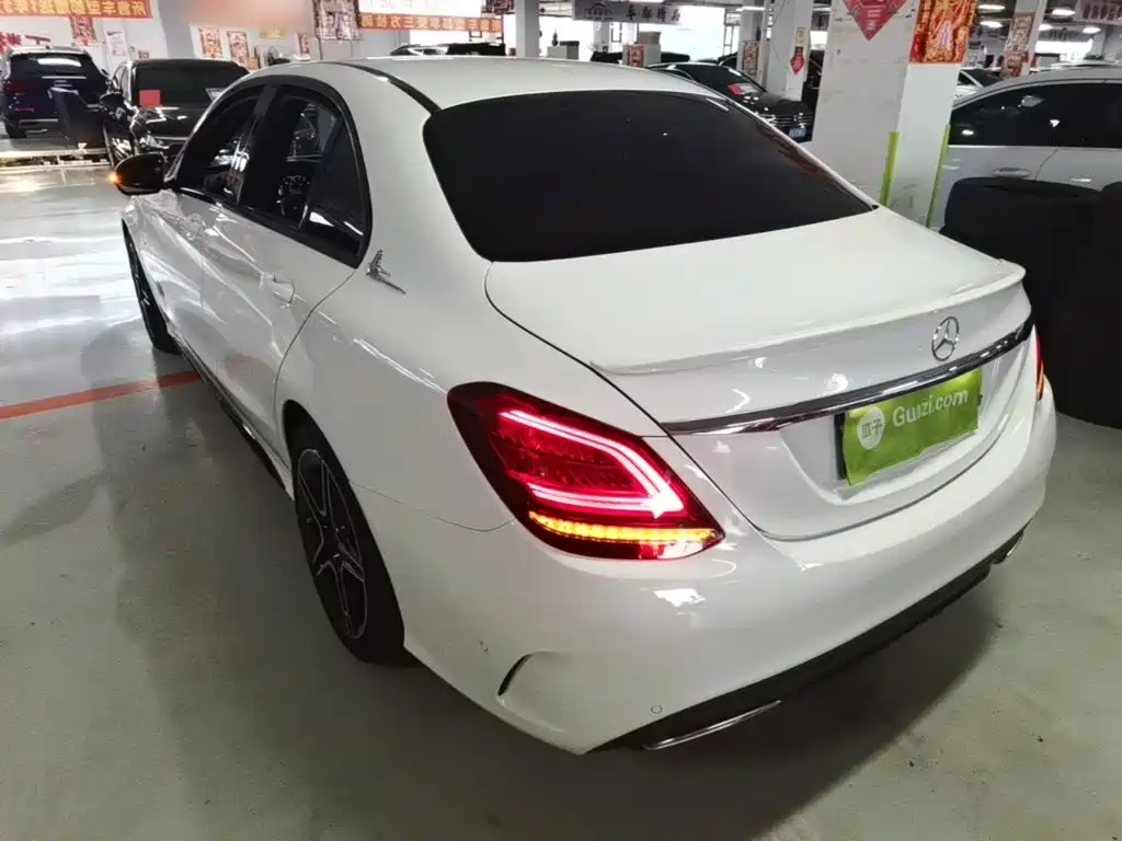 Mercedes-Benz C-Class — миниатюра 5