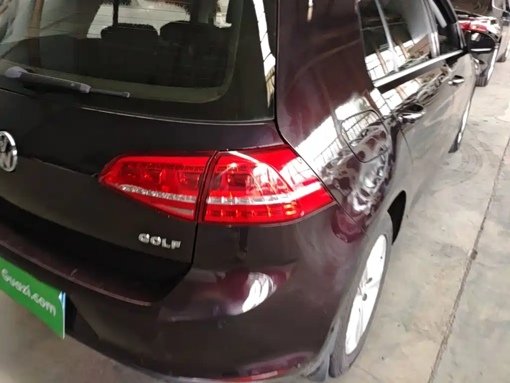 Volkswagen Golf — миниатюра 8