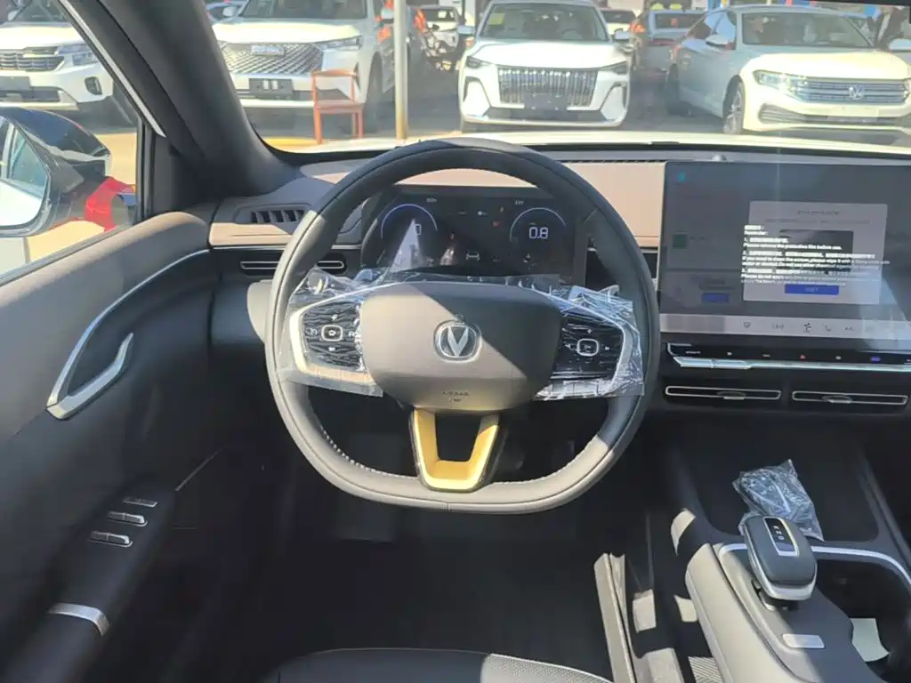 Changan Eado — миниатюра 11