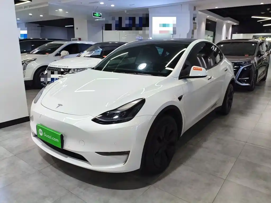 Tesla Model Y 2023 Long Range AWD Edition
