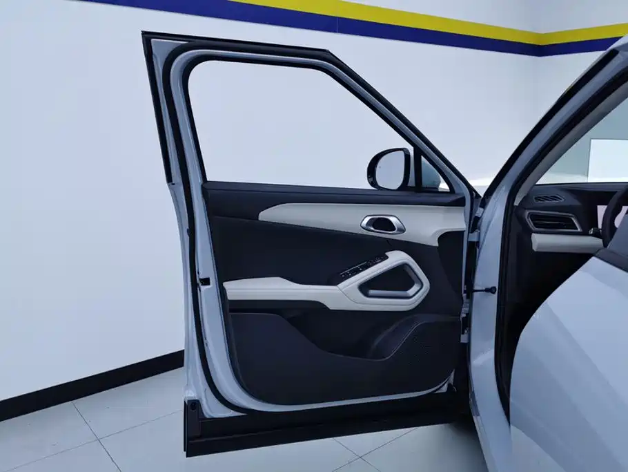 BYD Yuan UP — миниатюра 7