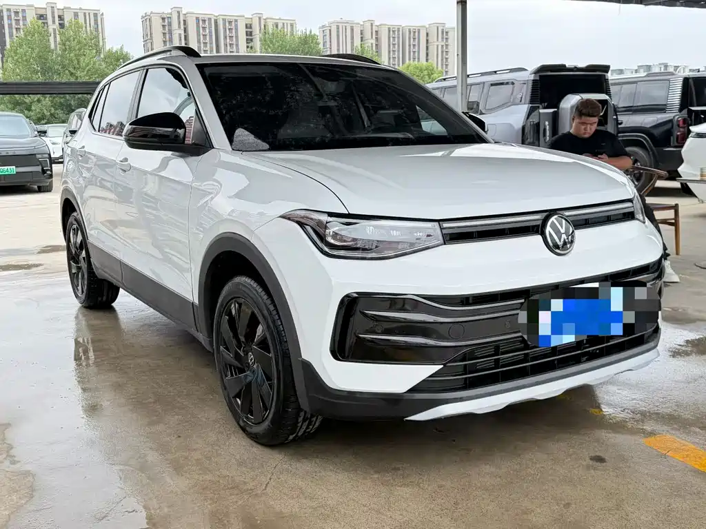 Volkswagen Tharu — миниатюра 3