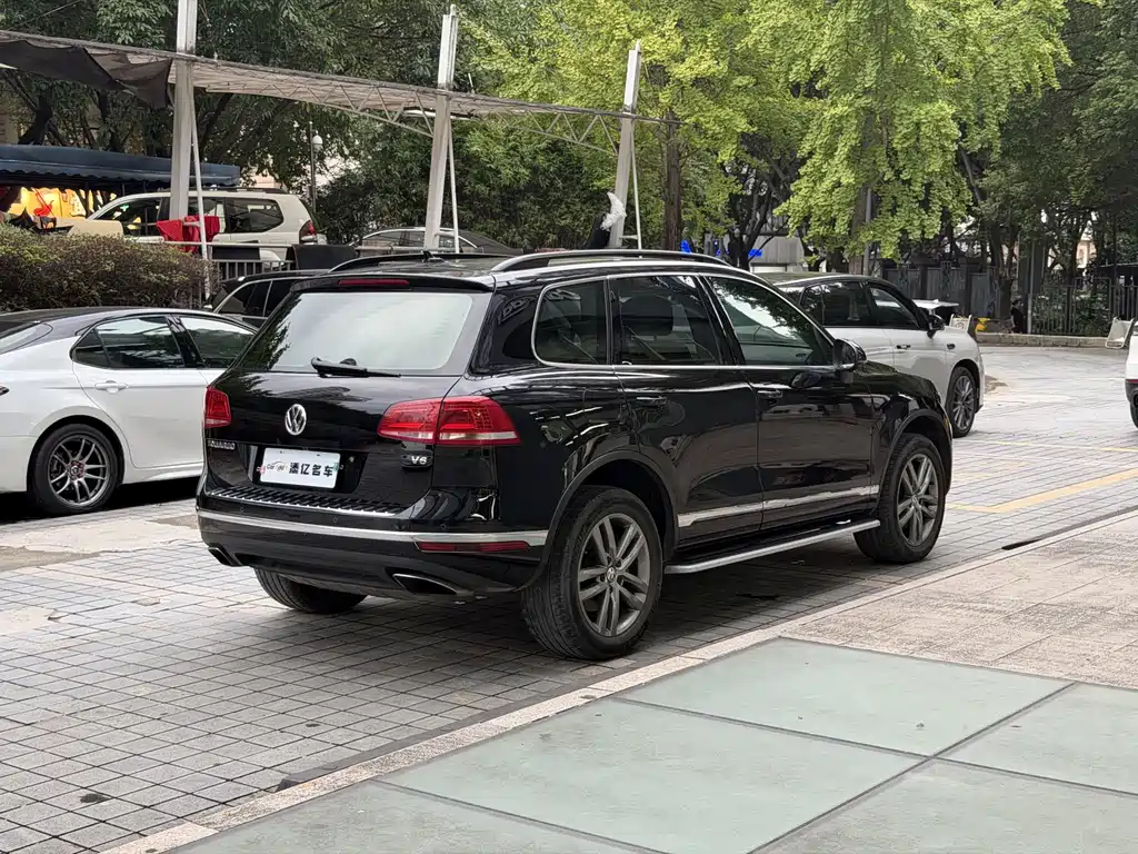 Volkswagen Touareg — миниатюра 5
