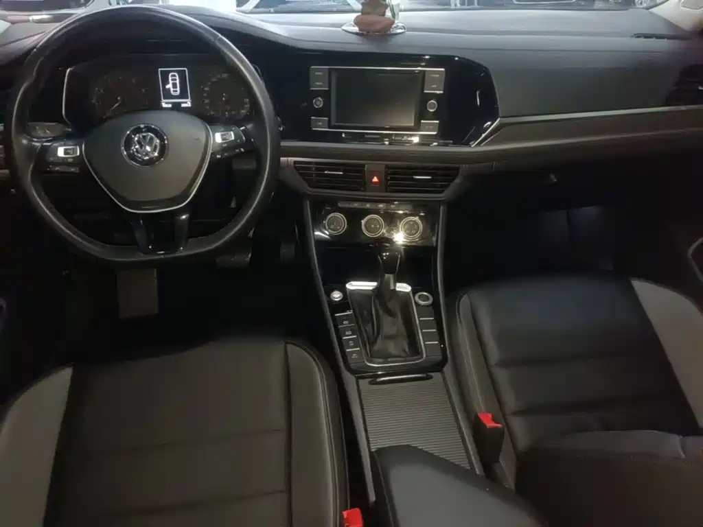Volkswagen Sagitar — миниатюра 10
