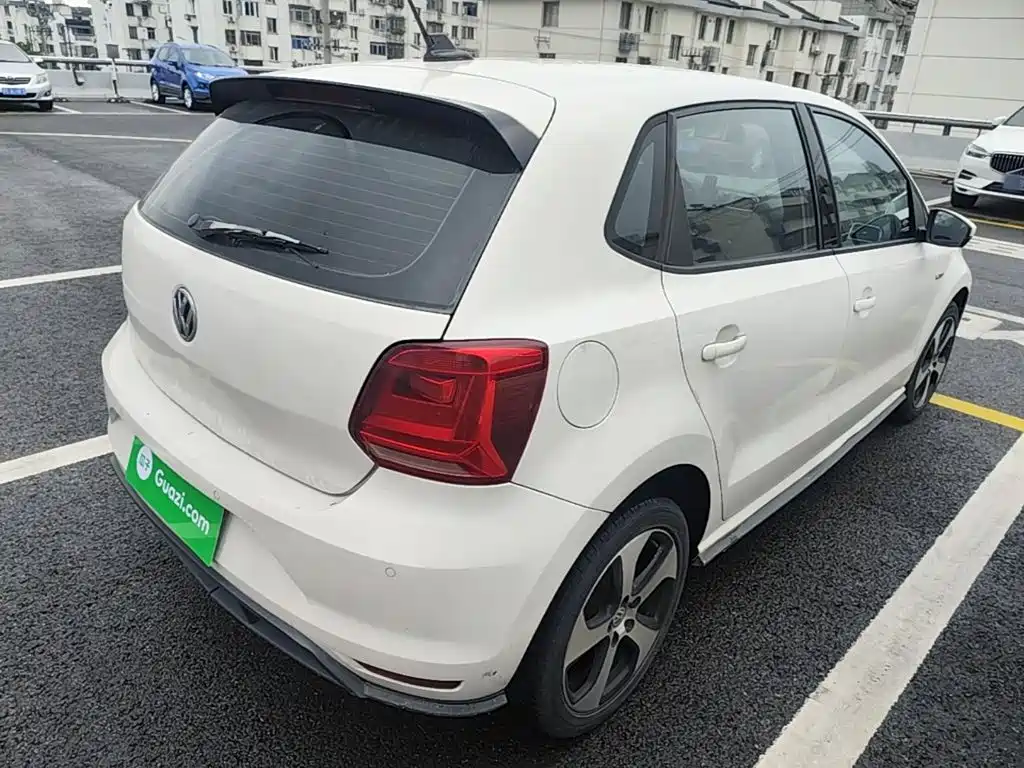 Volkswagen Polo — миниатюра 7
