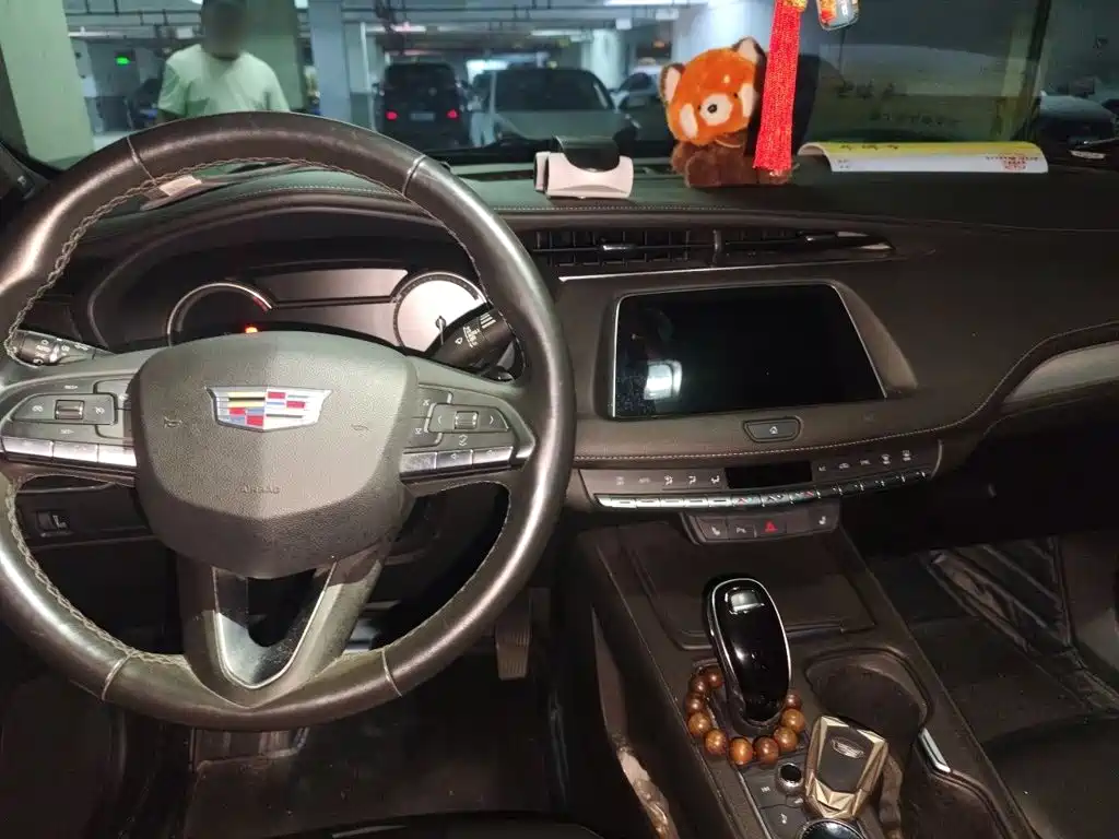 Cadillac XT4 — миниатюра 10