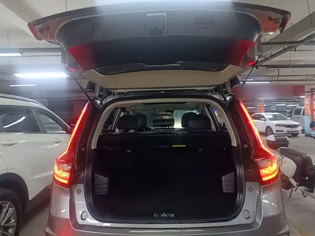Geely Vision X6 — миниатюра 19