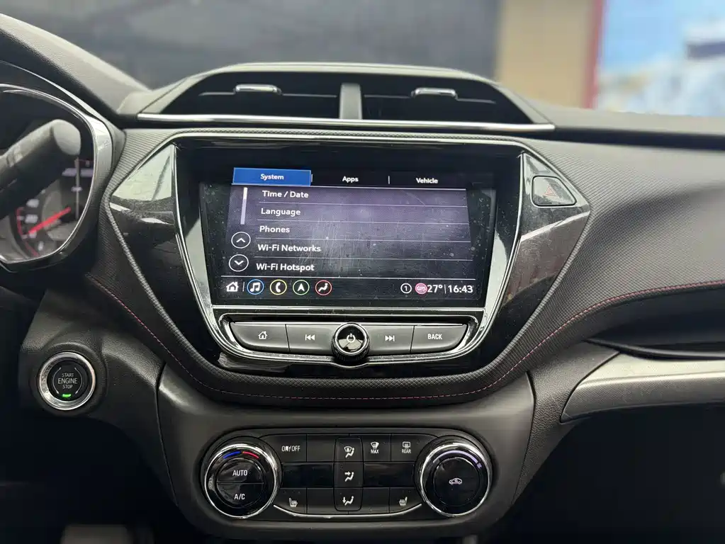 Chevrolet Tracker — миниатюра 13