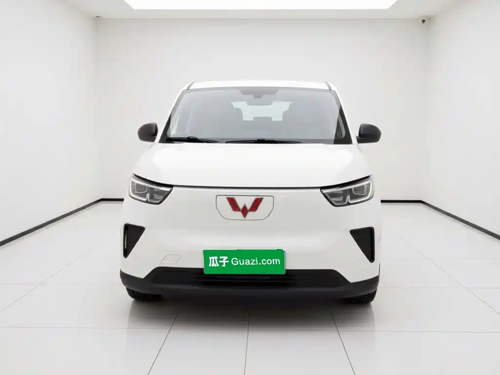 Wuling Yangguang — миниатюра 2