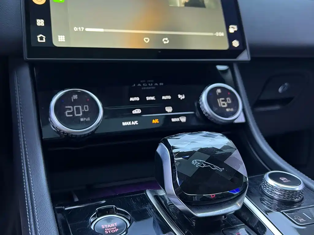 Jaguar XFL — миниатюра 17