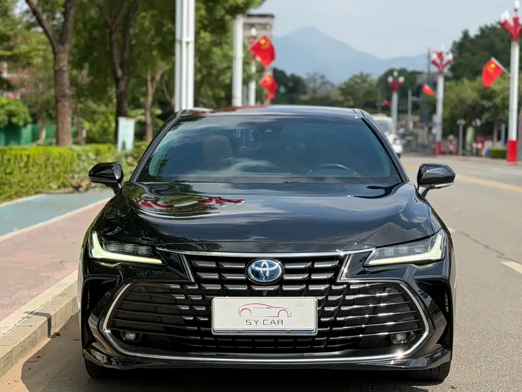 Toyota Avalon — миниатюра 2