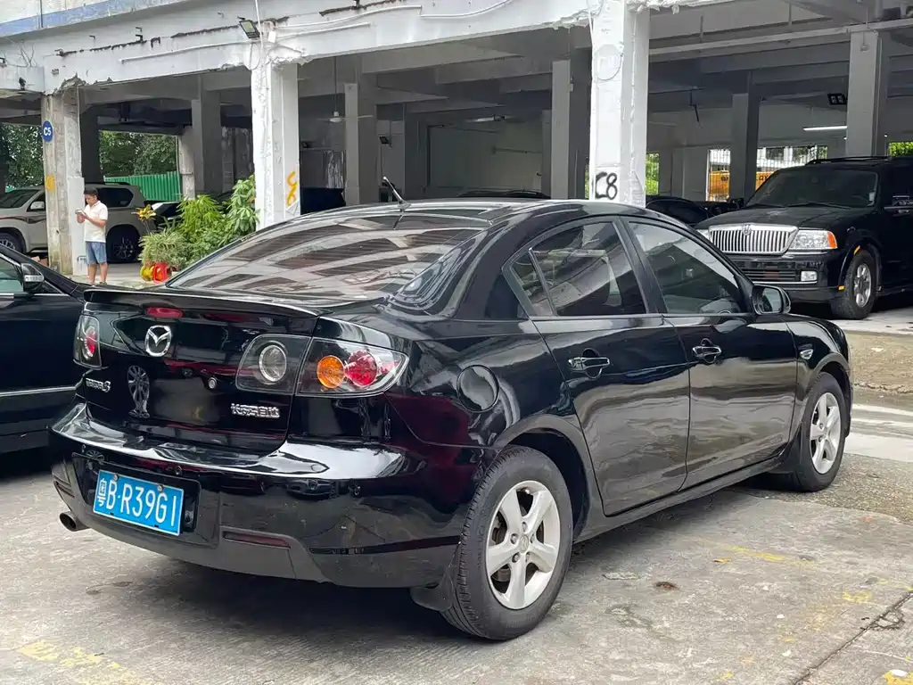 Mazda 3 — миниатюра 6