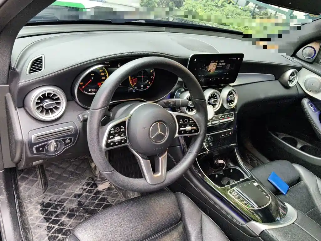 Mercedes-Benz GLC — миниатюра 10